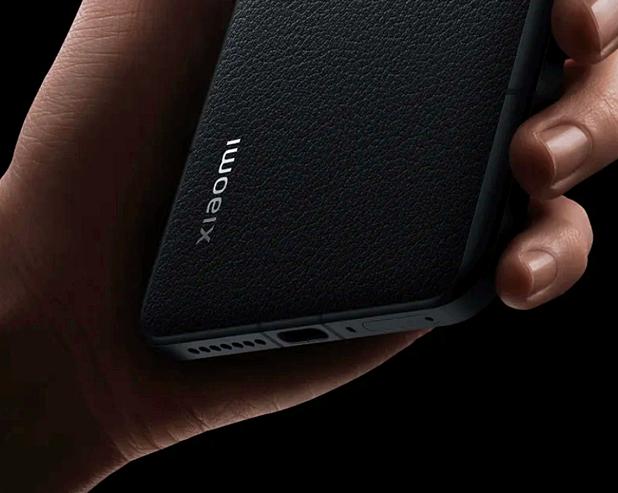 Появились характеристики аккумуляторов Xiaomi 15 Pro и 15 Ultra